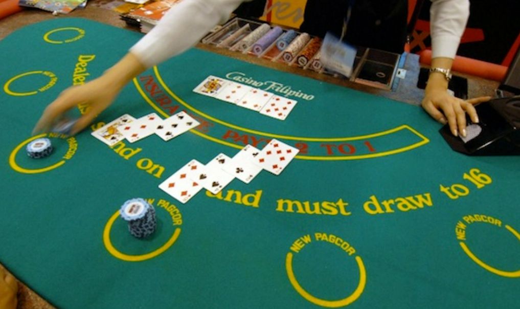 ایک اکاؤنٹ بنائیں یا Lucky Cola Casino کیسینو میں لاگ ان کریں۔